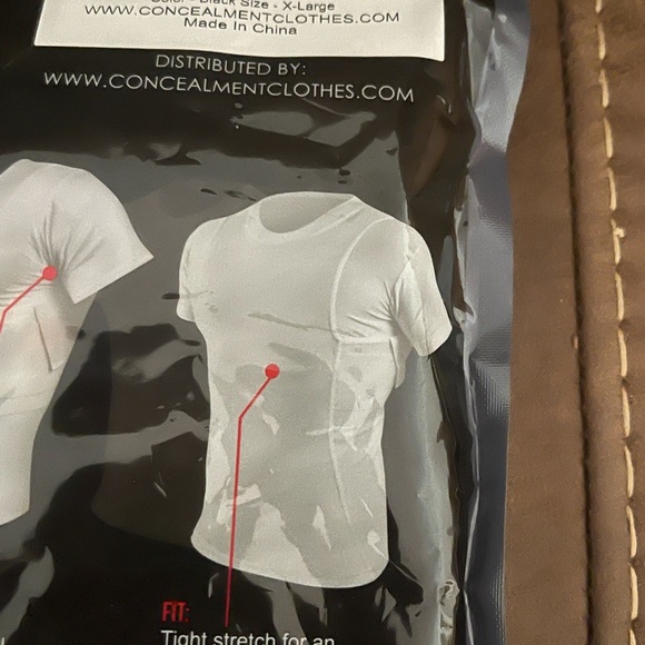 2 brand new XL Black conceal carry shirts . T shirt style. - Picture 2 of 3